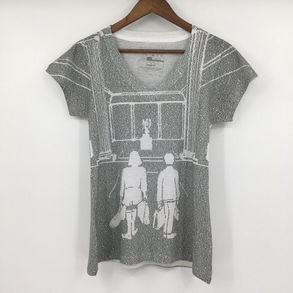 Litographs Mixed-Up Files Basil E Frankweiler Shirt Womens M Reading Teacher